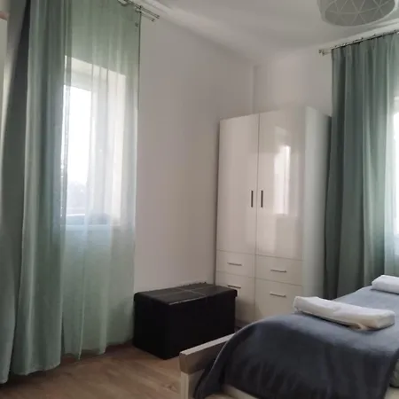 Goenyuei Alom Kucko