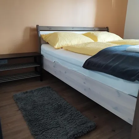 Apartment Goenyuei Alom Kucko *